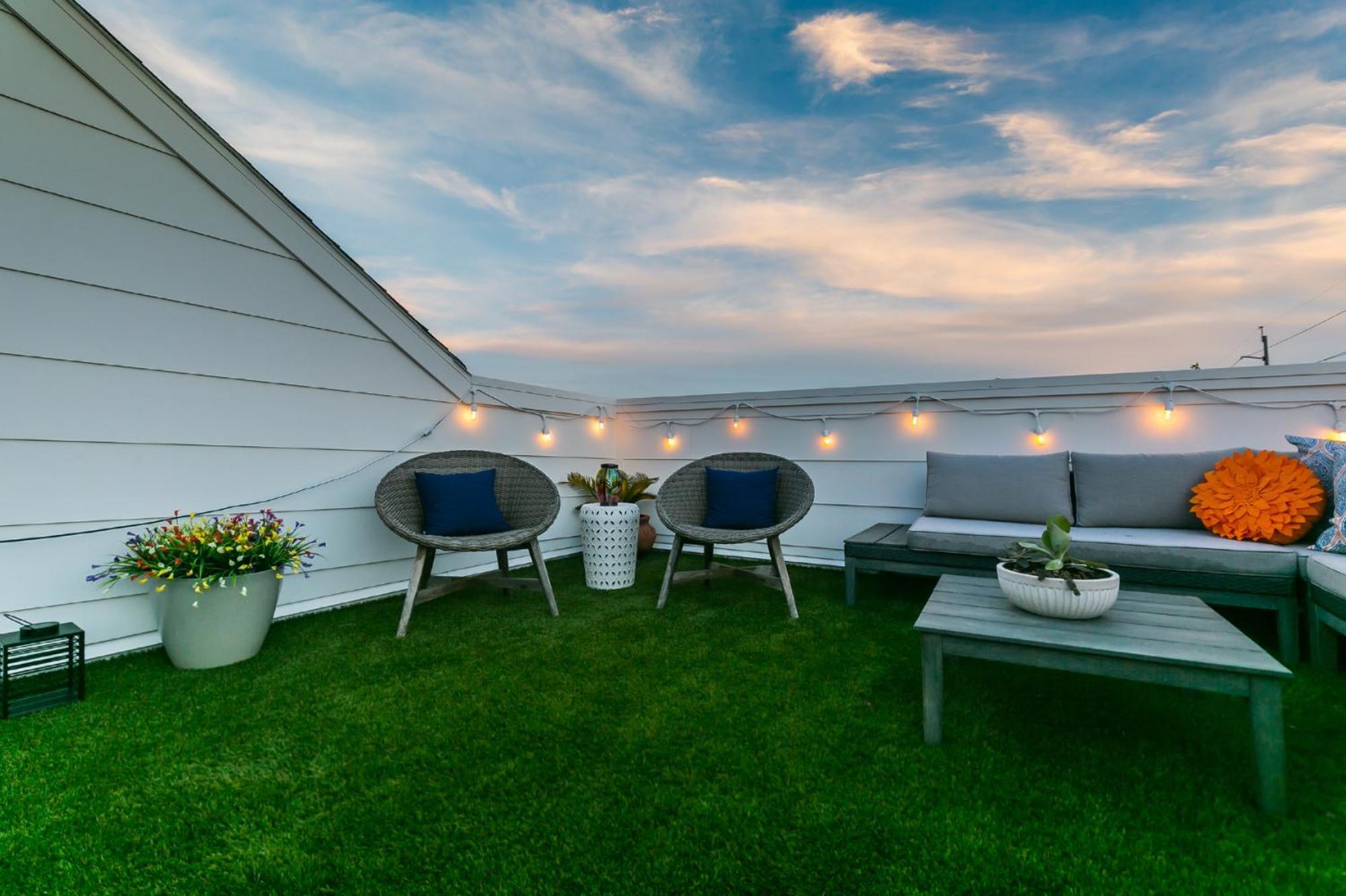 Montrose Guesthouse Suites By Dunyha Houston Exterior foto