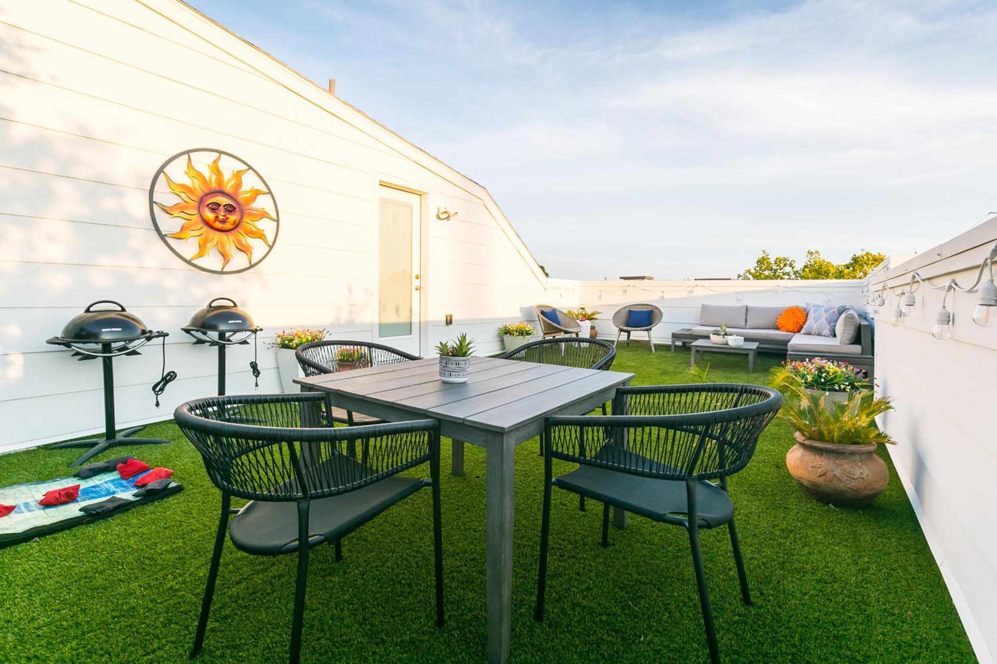 Montrose Guesthouse Suites By Dunyha Houston Exterior foto